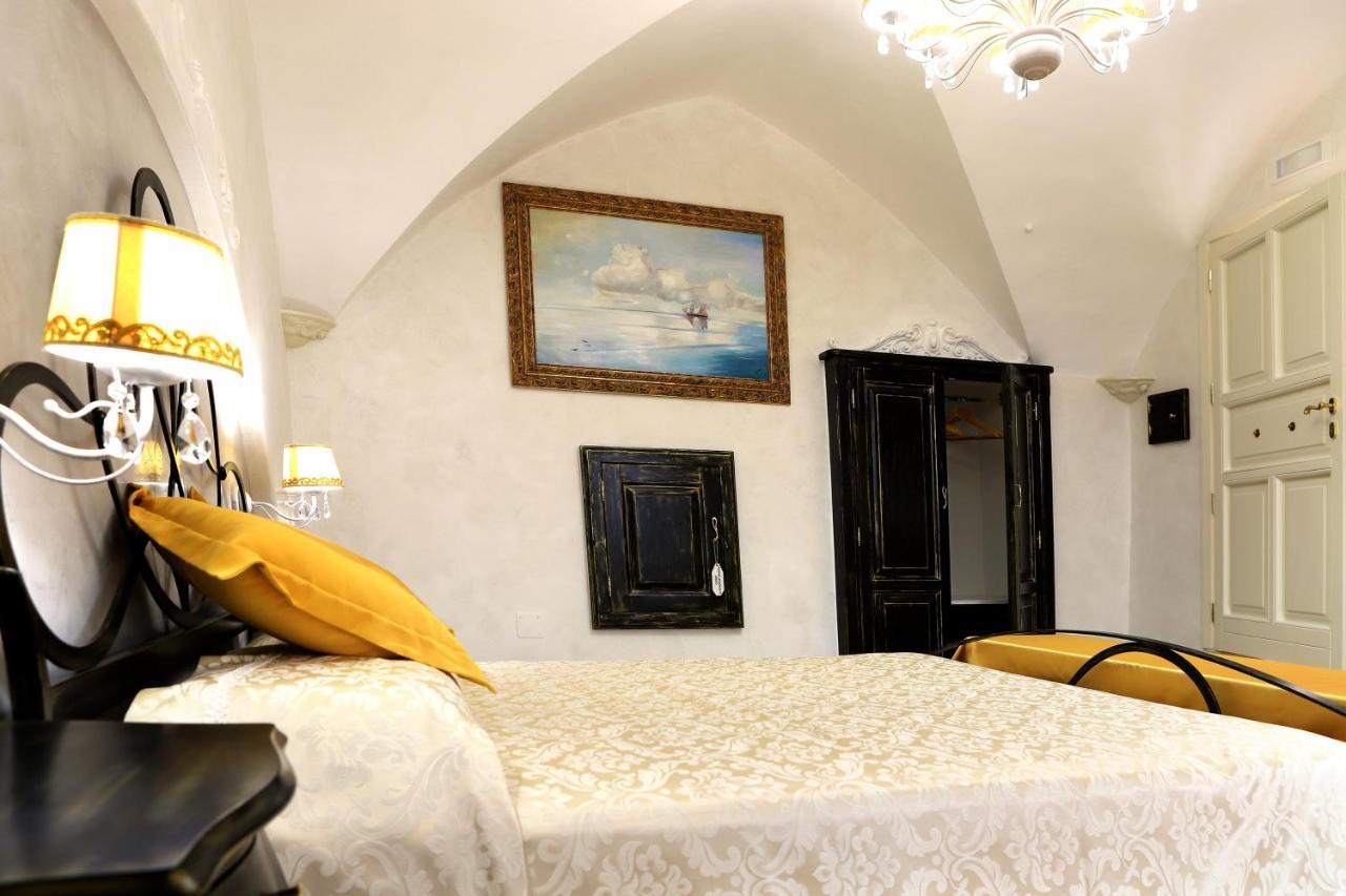 Palazzo Castiglione Bed & Breakfast Gallipoli Luaran gambar